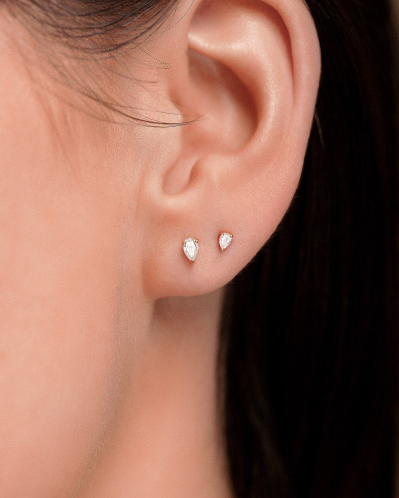 Mini Pear Diamond Stud